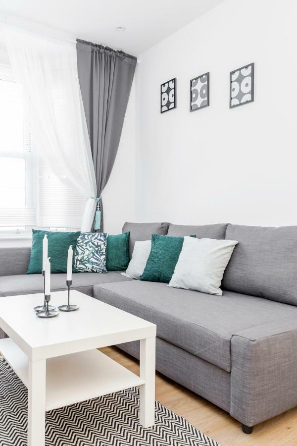 Serviced Apartment /Excel/ Olympic City/ O2 Arena ロンドン エクステリア 写真